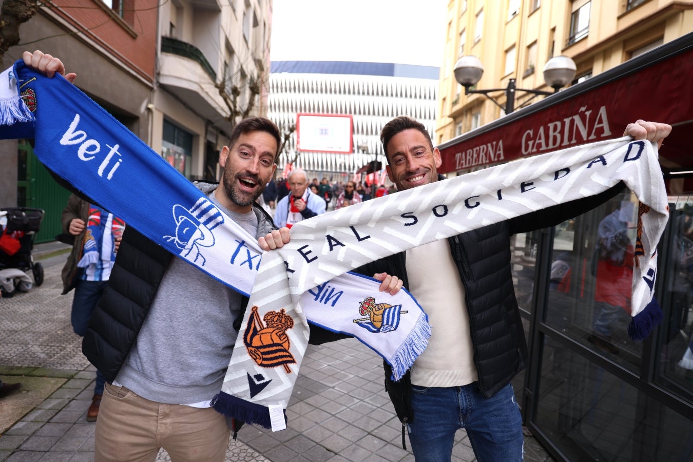 Las aficiones calientan motores antes del derbi