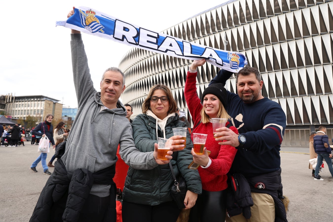 Las aficiones calientan motores antes del derbi