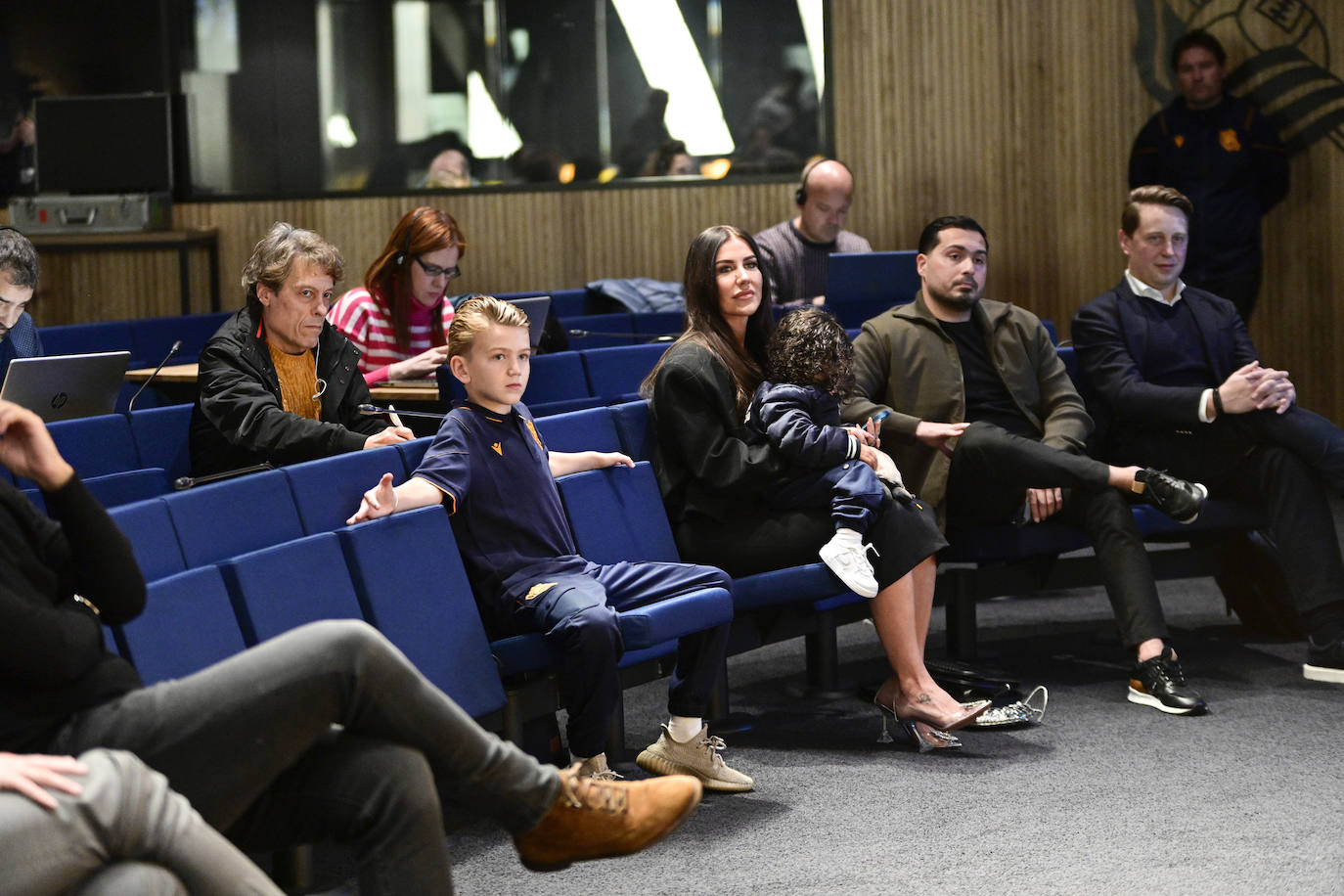 Sheraldo Becker ejerce de estrella