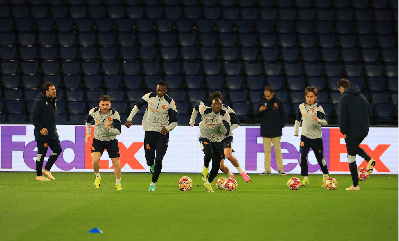 Las imágenes del entrenamiento de la Real Sociedad en el Parque de los Príncipes