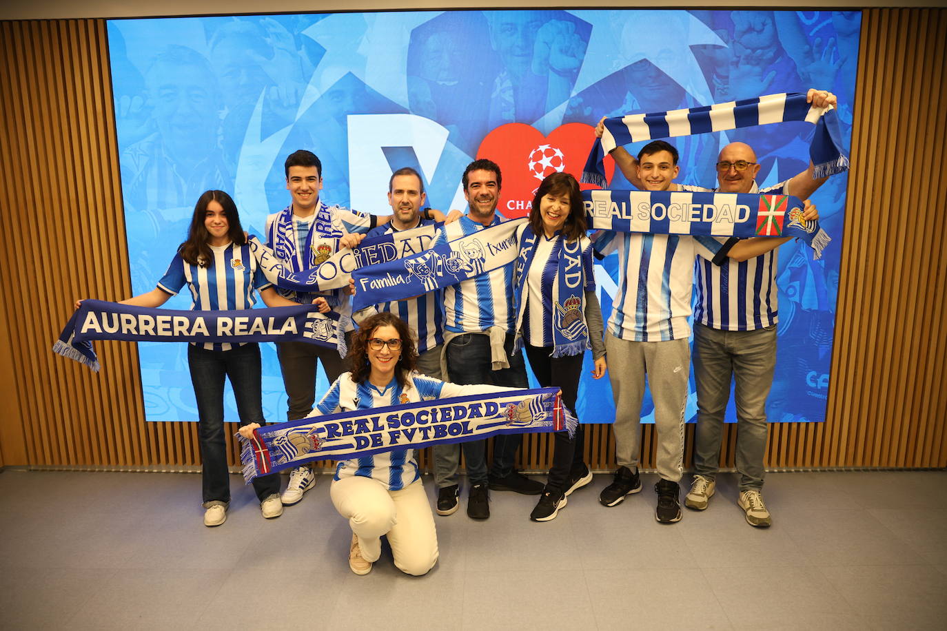 Irune Muniain, Eneko Minguez, Idoia Muniain, Angel Minguez, Gonzalo Tofiño, Belén Solana, Iñigo Leal y Felix Leal.