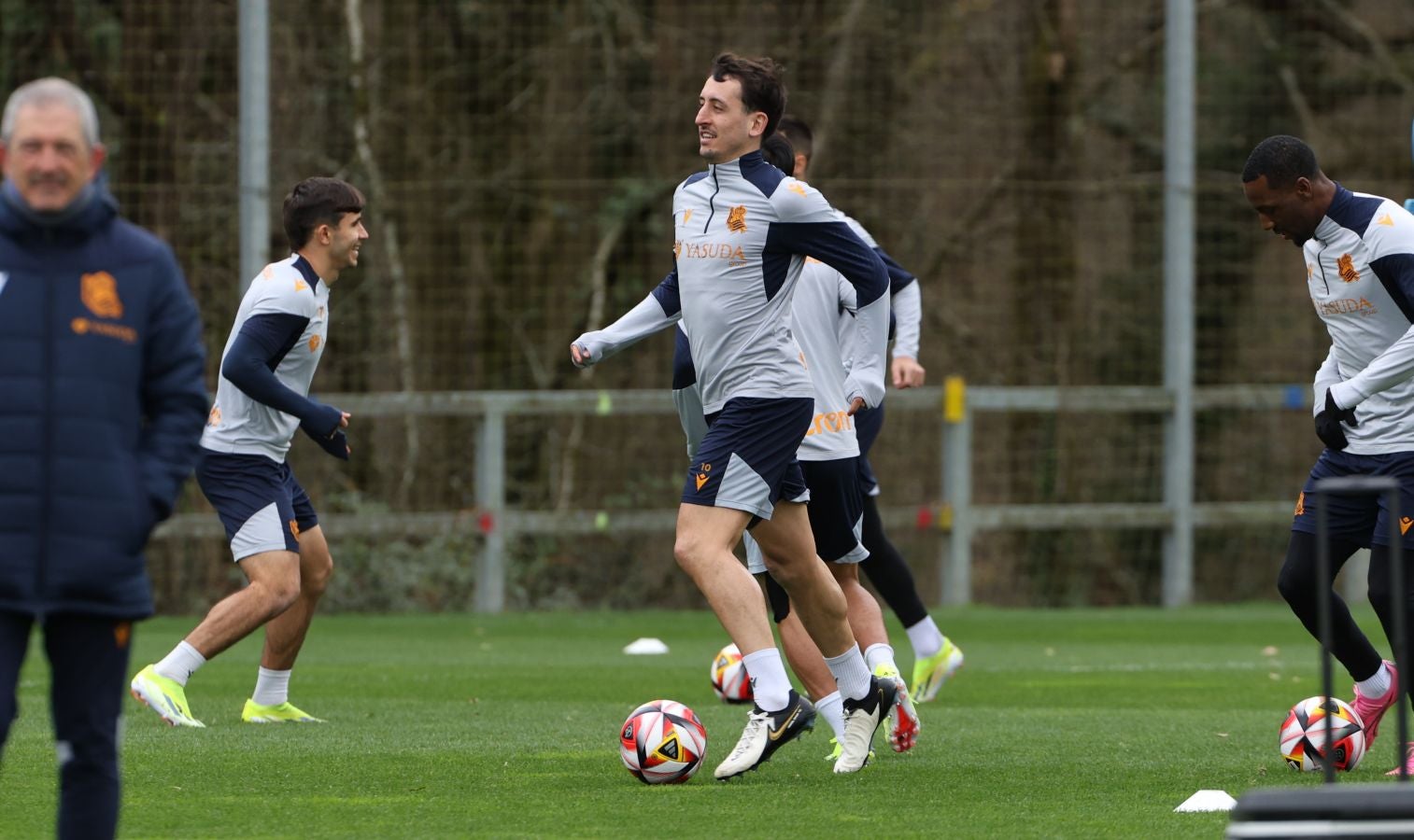 El último entrenamiento de la Real, en imágenes