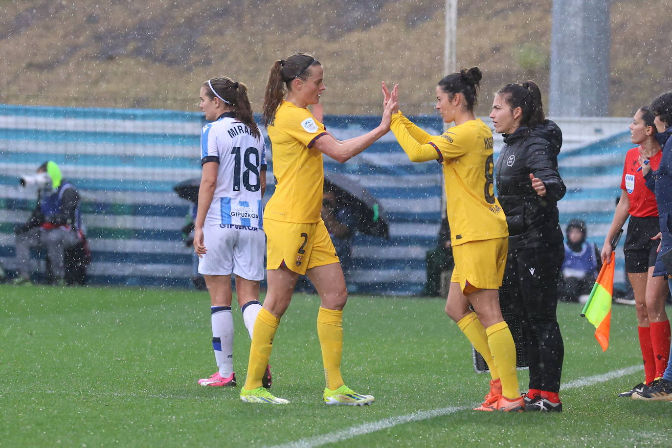 Las mejores imágenes del duelo entre la Real Sociedad y el Barcelona en Zubieta