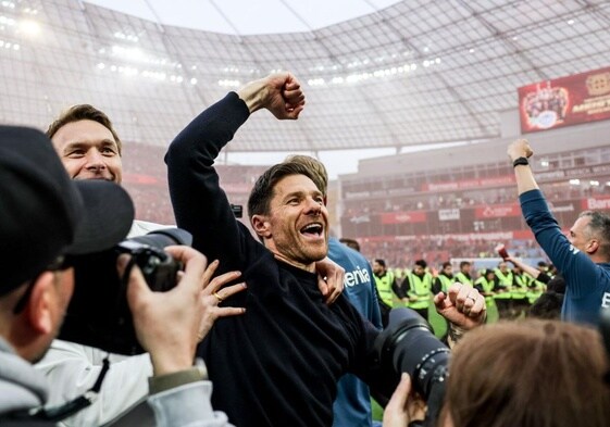 Xabi Alonso ha hecho historia al darle al Bayer Leverkusen la primera Bundesliga de su historia.