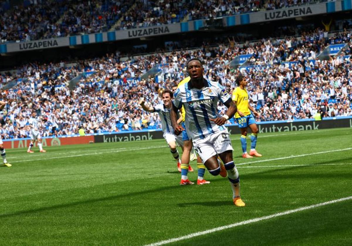 Becker celebra el gol que marcó el sábado ante el Las Palmas.