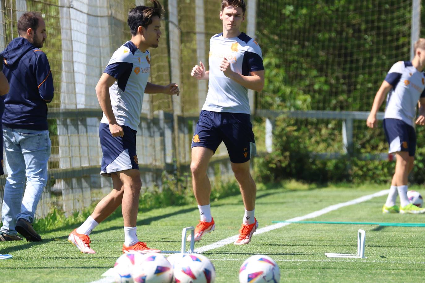 La Real entrena en Zubieta antes de medirse al Barcelona