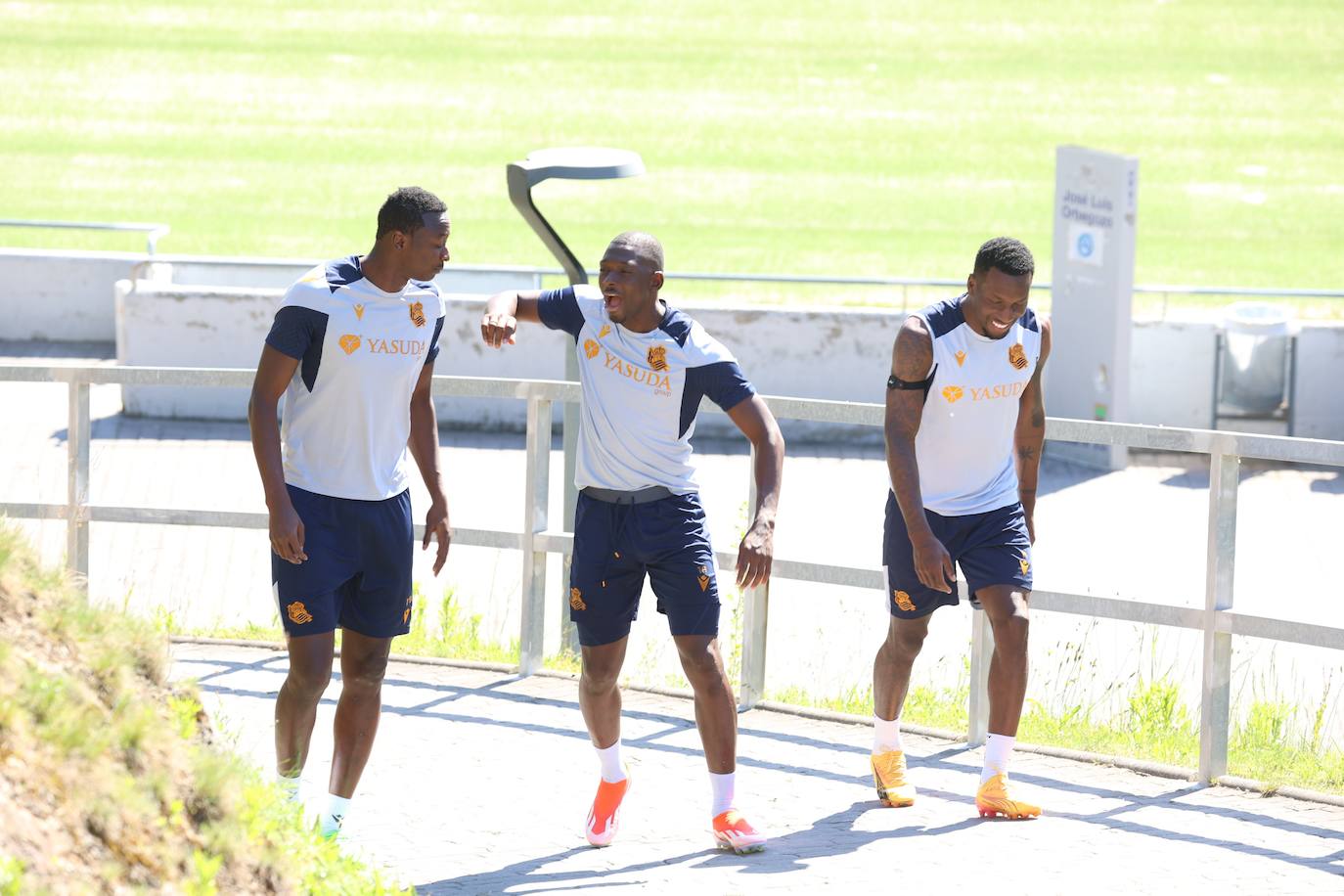 La Real entrena en Zubieta antes de medirse al Barcelona