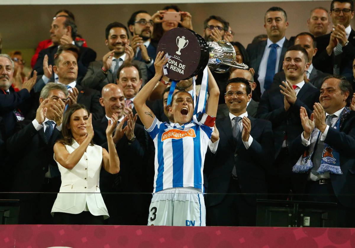 La reina Letizia, un talismán para la Real Sociedad