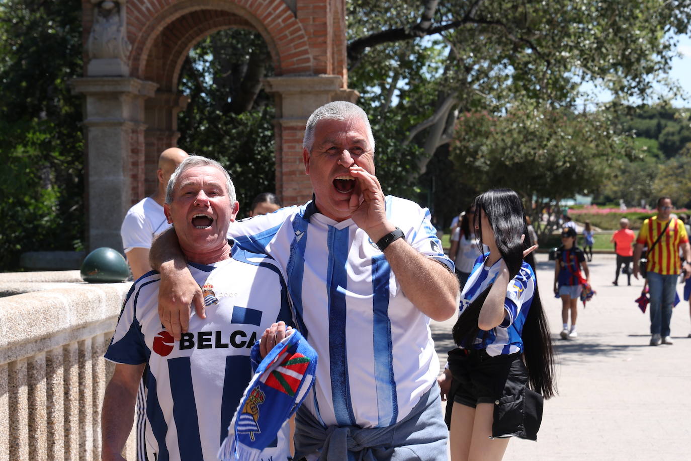 La afición txuri urdin se deja notar en Zaragoza
