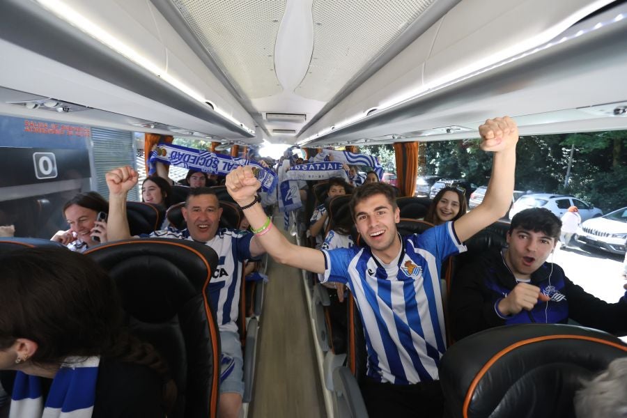 La afición txuri-urdin parte hacia Zaragoza
