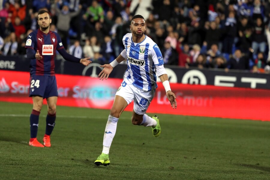 La victoria se escapa de las manos de los armeros que ceden en el segundo tiempo (2-2).