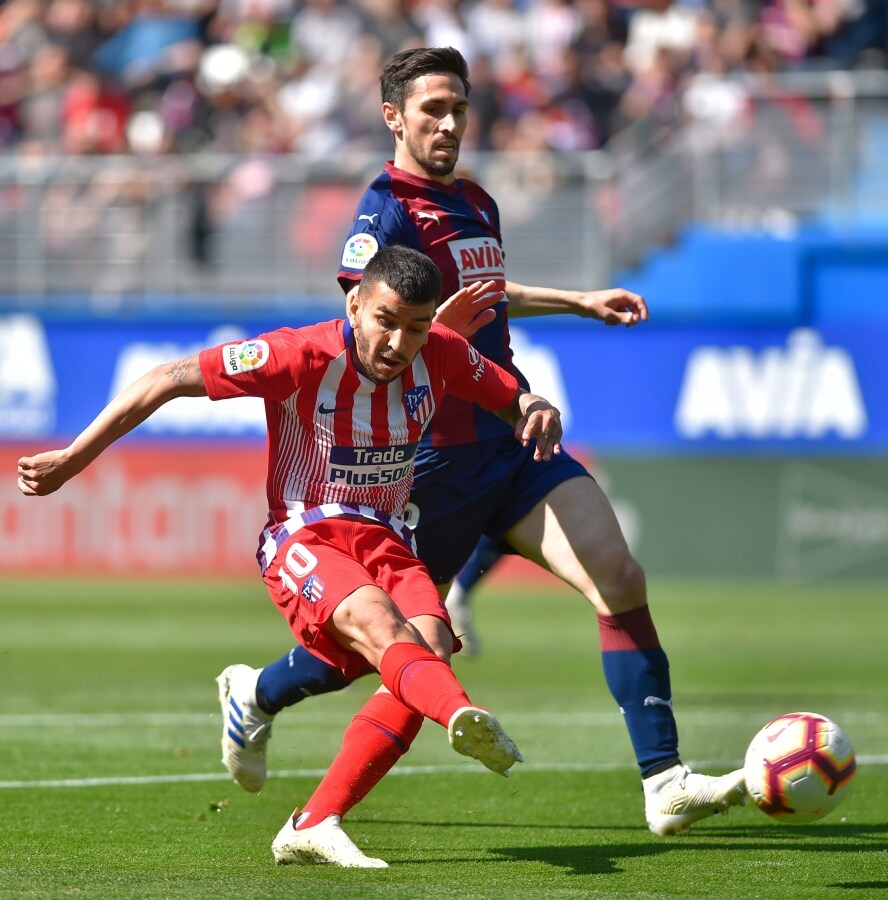 Si no fue ni a la tercera ni a la cuarta, el Eibar espera que a la quinta sí sea capaz de impedir que el Atlético de Madrid se vaya de Ipurua victorioso. 