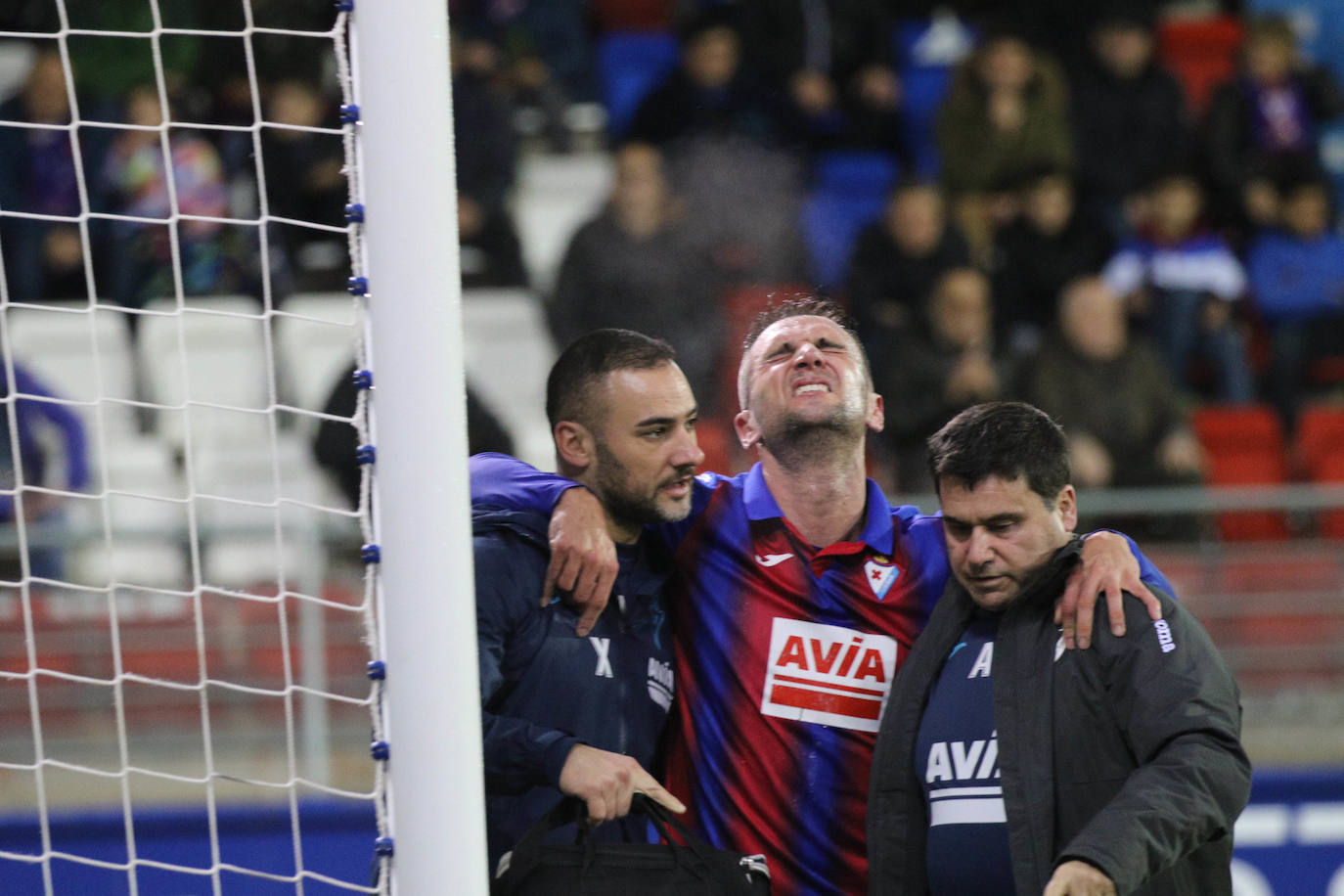 El Eibar se ha reecontrado con la victoria en Ipurua y ha vencido 3-0 al Granada.