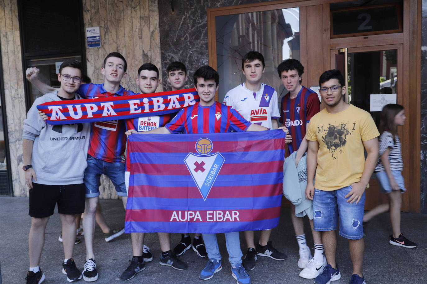 Fotos: Así se vivió en Eibar el intento frustrado de ascenso a Primera