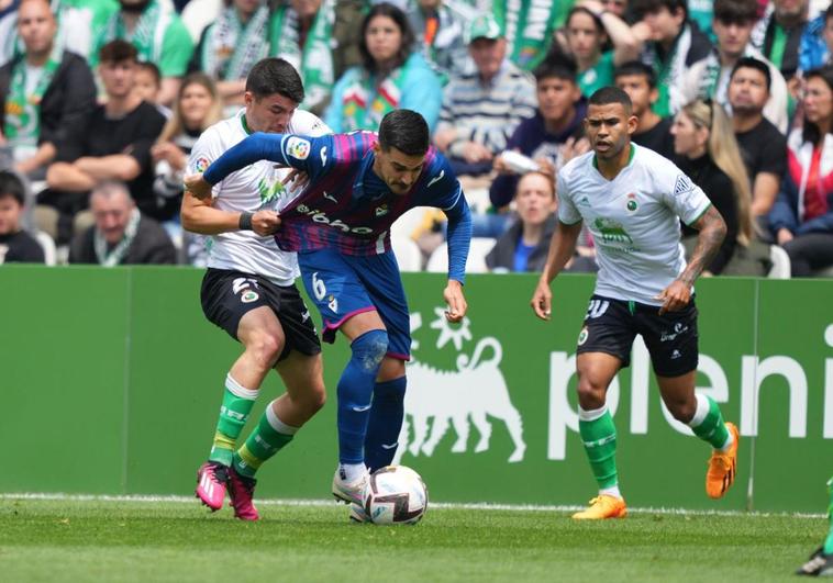 Así te hemos contado el partido entre el Racing y el Eibar en Santander