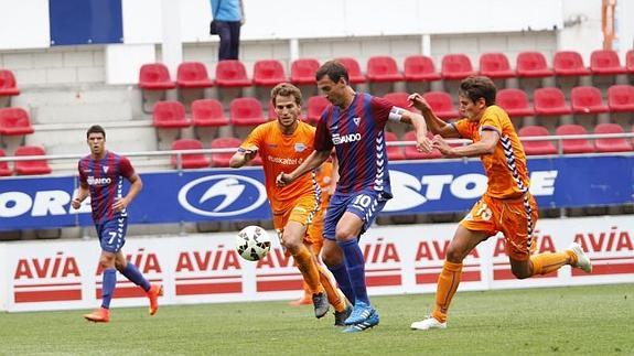 La derrota ante el Numancia, única nota negativa de la pretemporada del Eibar.