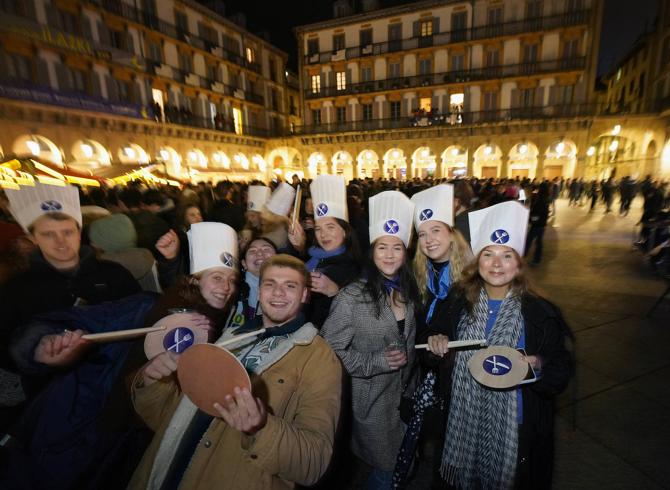 Fotos: La fiesta de San Sebastián se abre paso entre restricciones
