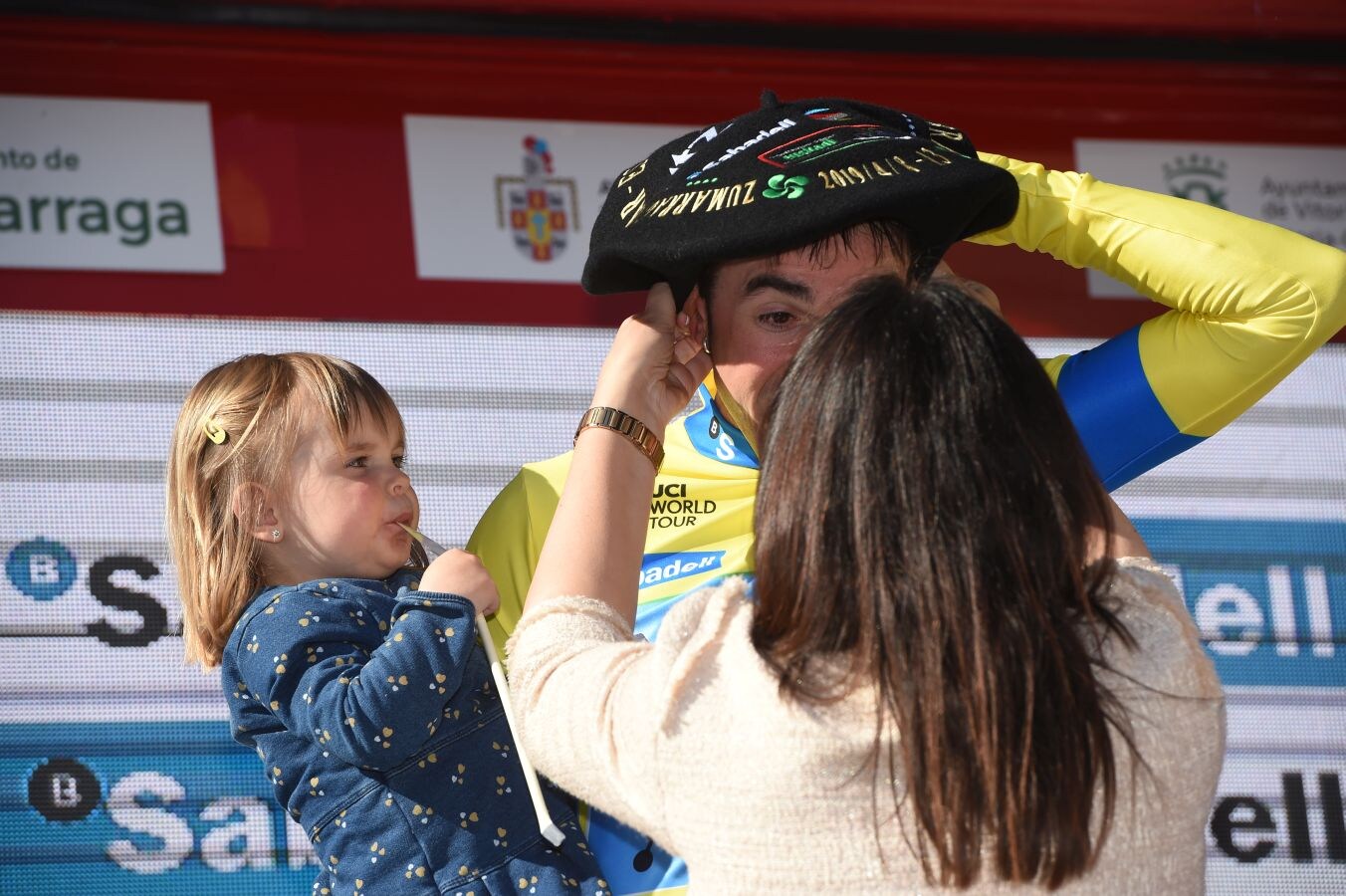 La última etapa de Vuelta al País Vasco, con salida y llegada en Eibar, consta de 118,2 kilómetros y los ciclistas deberán subri seis puetos de montaña.