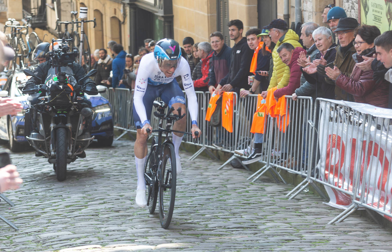 Fotos: Las imágenes de la primera etapa de la Itzulia