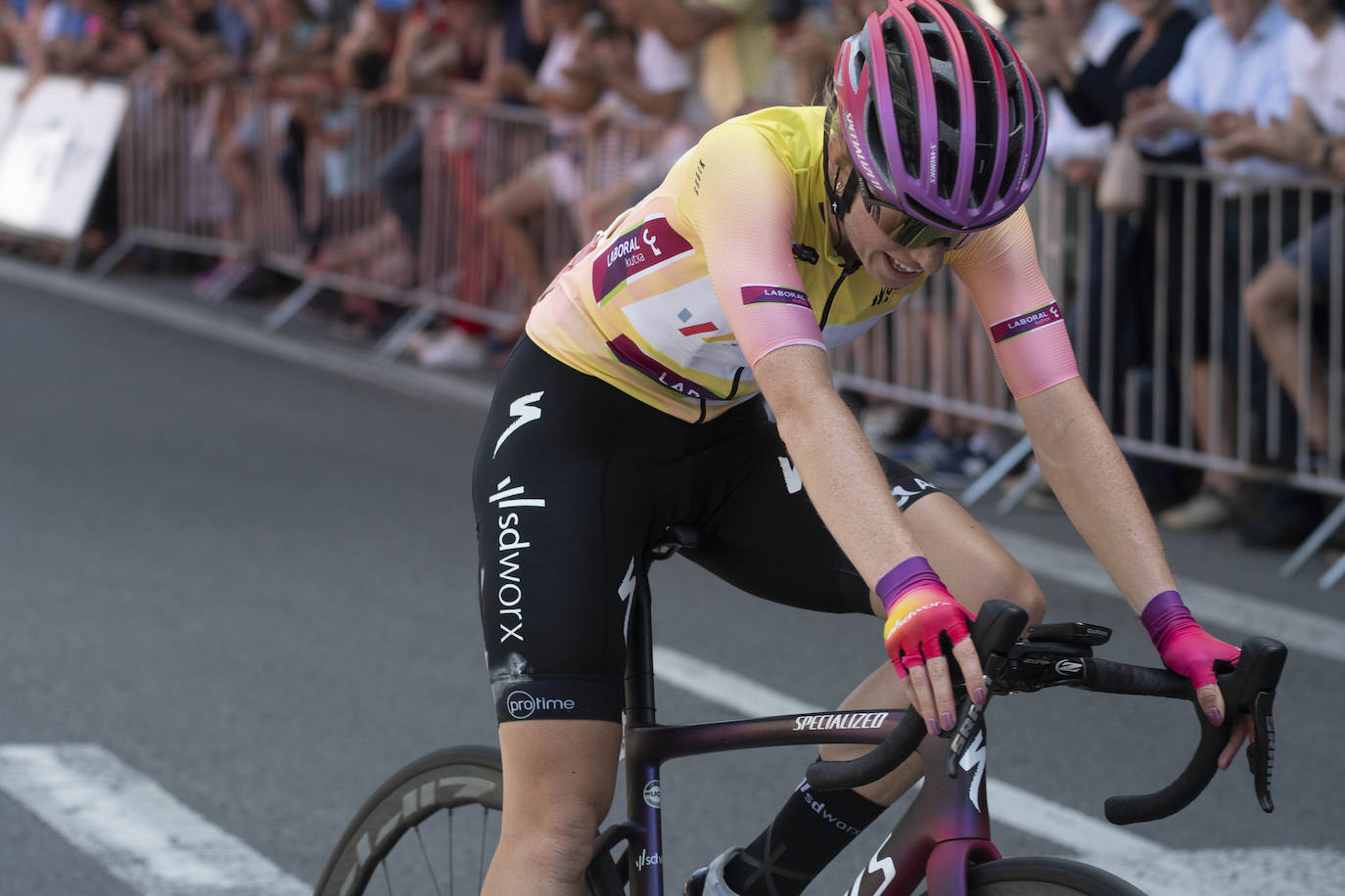 Fotos: Vollering culmina a lo grande la Itzulia Women