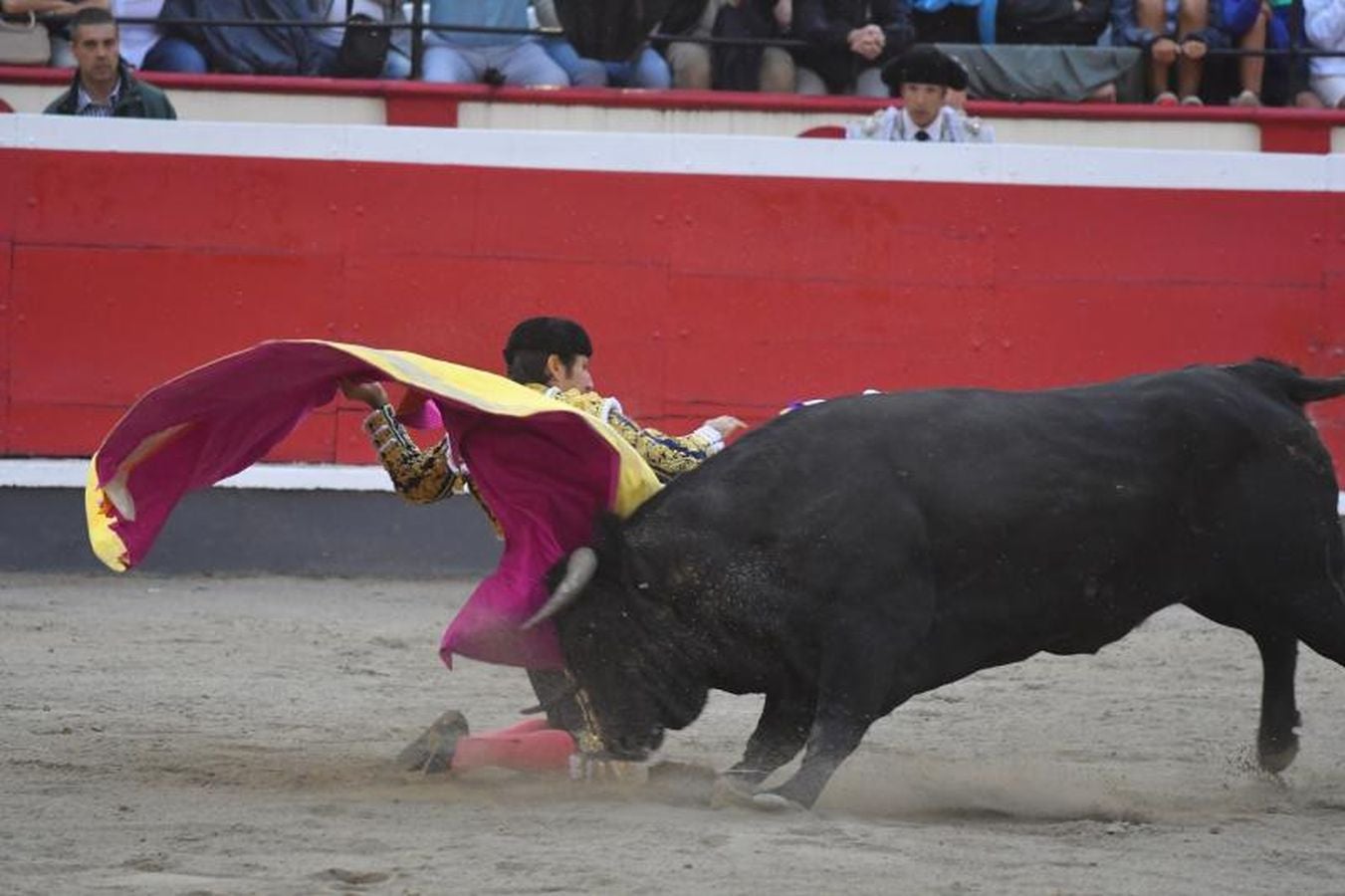 Oreja para &#039;Paulita&#039; en la última corrida de Azpeitia