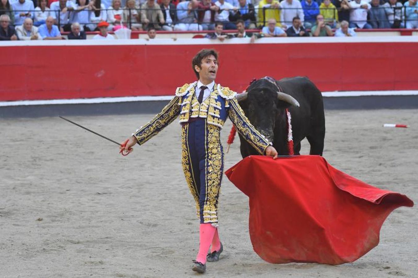 Oreja para &#039;Paulita&#039; en la última corrida de Azpeitia