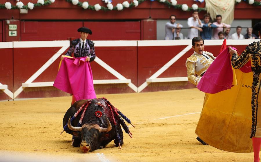 Unas 4.000 personas han acudido al coso de Illunbe.