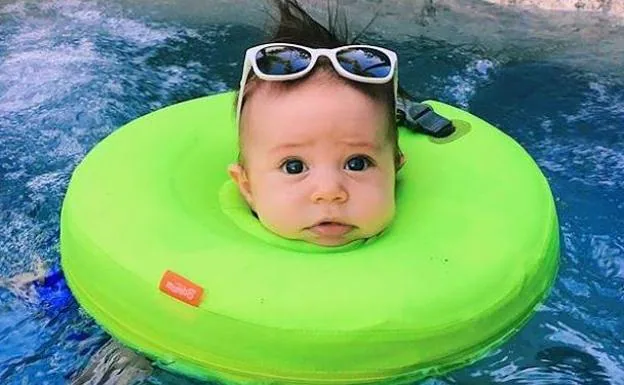 Advierten de los peligros de los flotadores de cuello para bebés