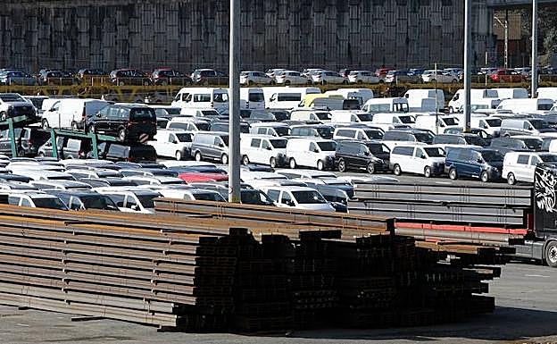 Actividad económica en el Puerto de Pasaia