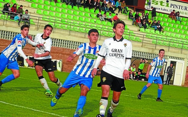 Los juveniles iniciarán este sábado la Liga ante el Alavés. 