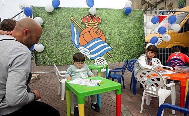 Gran ambiente previo en Anoeta