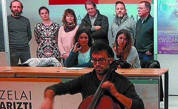 Gabriel Mesado en una presentación en la casa de cultura. 