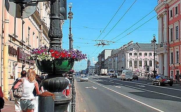 San Petersburgo, de blanco y azul