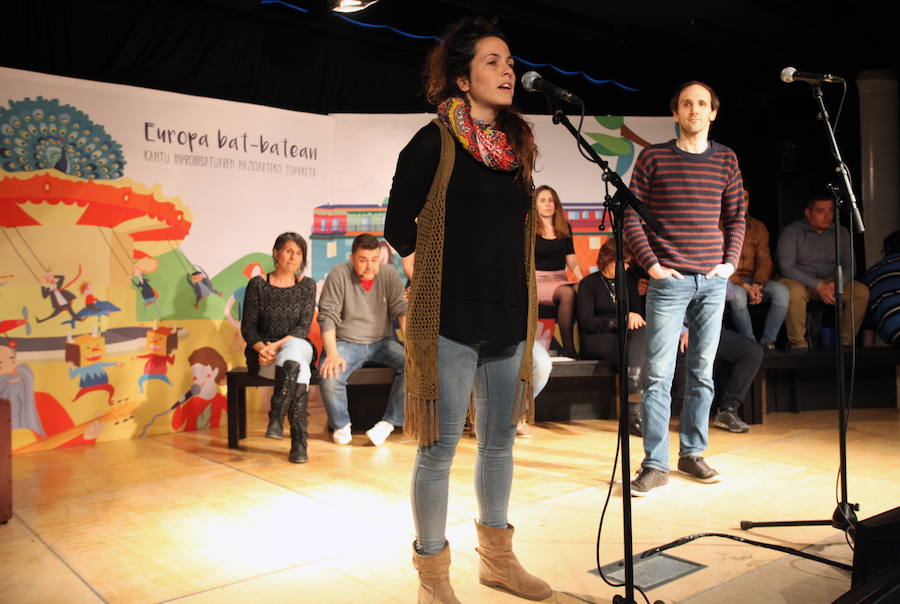 Oihana Bartra bertsolaria artxiboko irudian