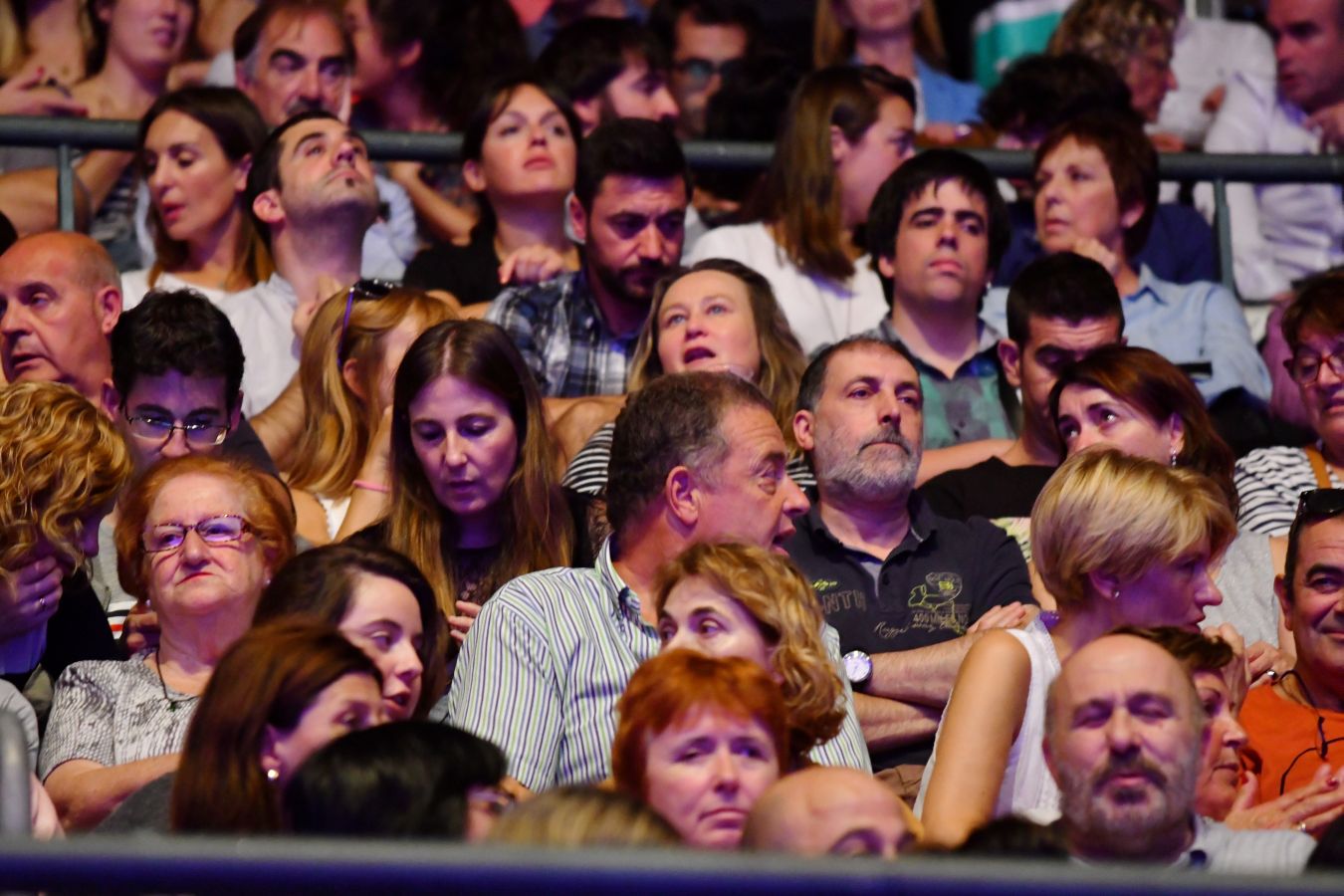 &#039;Fe de etarras&#039; conquista el Velódromo