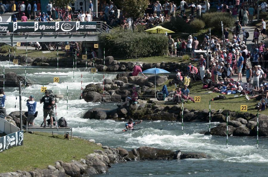 El canal de Pau acoge el Campeonato del Mundo de Kayak