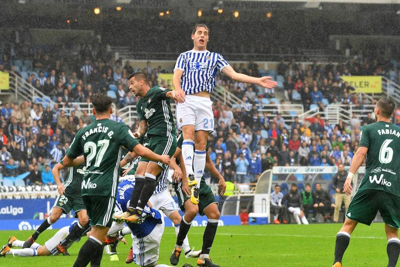 La Real Sociedad y el Betis han acabado en tablas después de un partido emocionante, repleto de goles y emoción