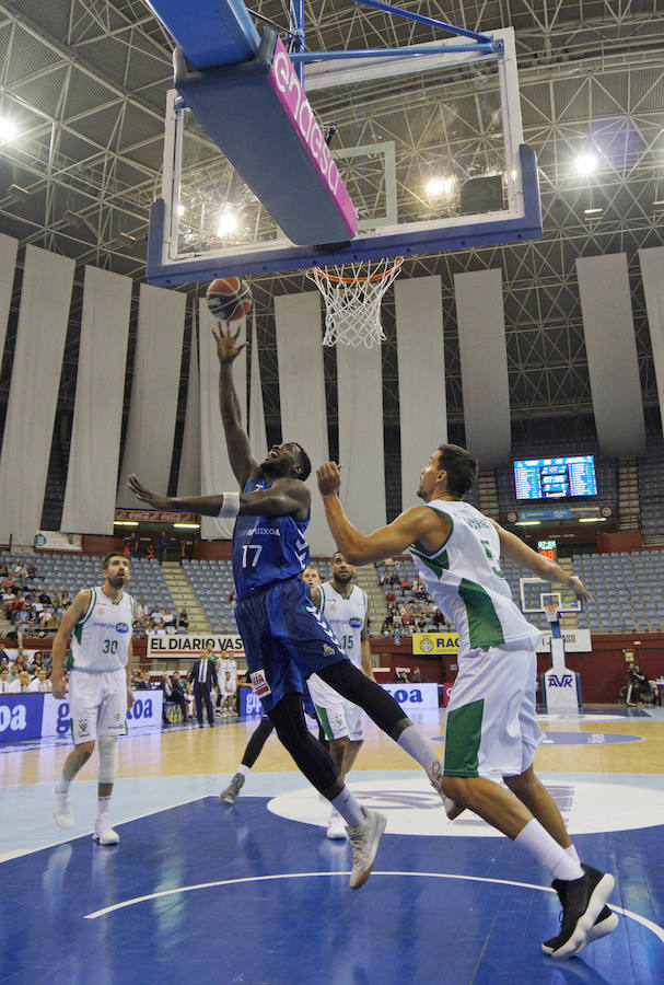 Las buenas sensaciones que transmitió el GBC ante el Herbalife Gran Canaria en la primera jornada se han visto refrendadas este miércoles con una gran victoria ante el Betis (94-60) que demuestra que los de Porfi Fisac no han regresado a la ACB con idea de ser una de las cenicientas de la liga.