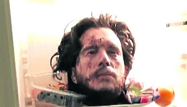 La cabeza de Kit, en la nevera.