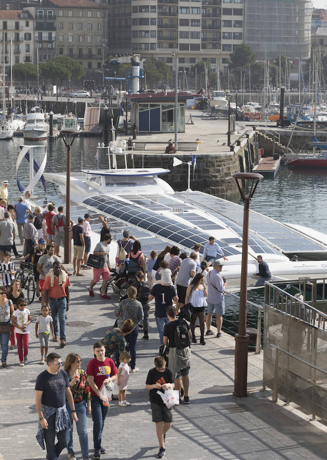 Un buque de hidrógeno recala en Donostia dentro de su gira mundial