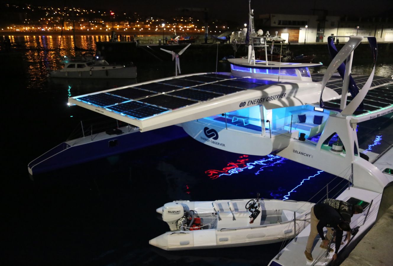 Un buque de hidrógeno recala en Donostia dentro de su gira mundial