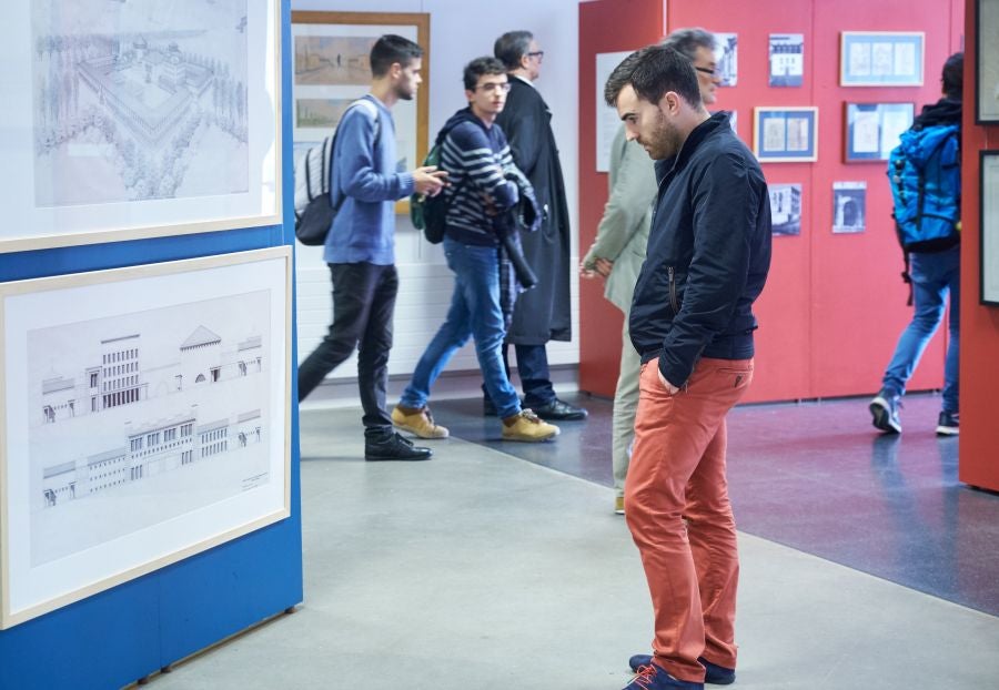 La facultad de Arquitectura de la UPV acoge una exposición dedicada a los arquitectos y catedráticos Manuel Iñiguez Villanueva y Alberto Ustarroz Calatayud que recorre su extensa carrera como arquitectos y profesores durante más de 40 años. 