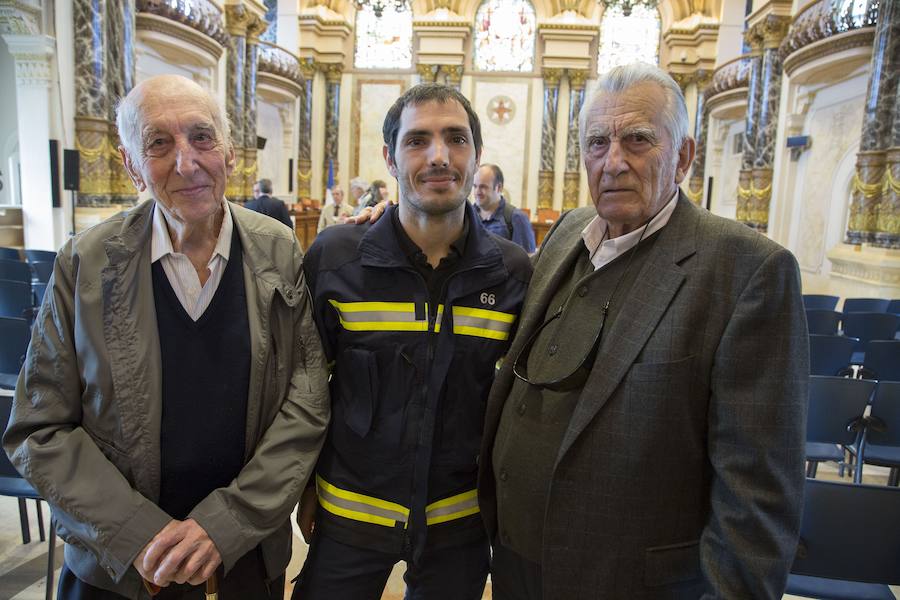 El alcalde de San Sebastián, Eeneko Goia, destaca que los bomberos son «el pilar de la seguridad y la tranquilidad» de la ciudad.