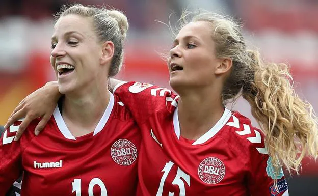 Internacionales danesas en la final de la Euro 2017. 