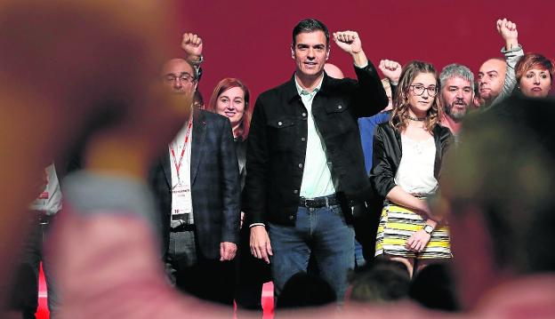 Pedro Sánchez, durante el congreso de los socialistas aragoneses celebrado ayer en Zaragoza.