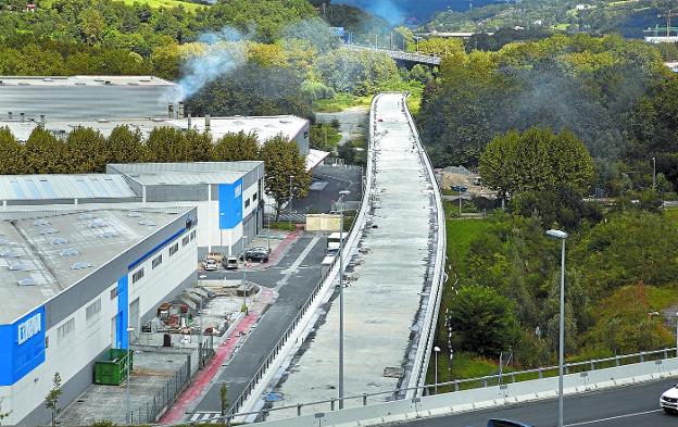 Imagen de la obra entre Hernani y Astigarraga, el tramo del TAV en Gipuzkoa que más retraso acumula.