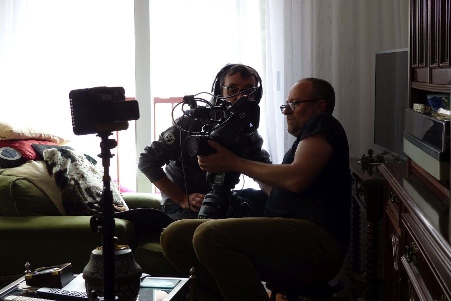 El documental 'Arte al agua' intercala los testimonios de los pescadores vascos y gallegos con imágenes inéditas de la pesca en Terranova pertenecientes a archivos de particulares