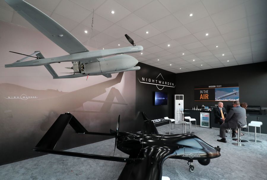 El 15ª salón internacional aeroespacial Dubai Airshow 2017 se celebra del 12 al 16 de noviembre en Dubái. La exhibición está dedicada a las armas y al equipo militar, defensa antimisiles, tecnología espacial, aviación civil y tecnología en la industria aeronáutica.