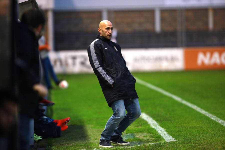 El Real Unión ha perdido 0-3 ante el Mirandés en el Gal. El partido ha contado con la presencia en el palco del nuevo técnico unionista, José Luis Ribera, tras la destitución de Santana.