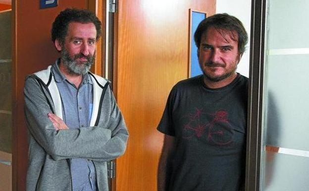 Jon Garaño y Aitor Arregi, directores de 'Handia' 